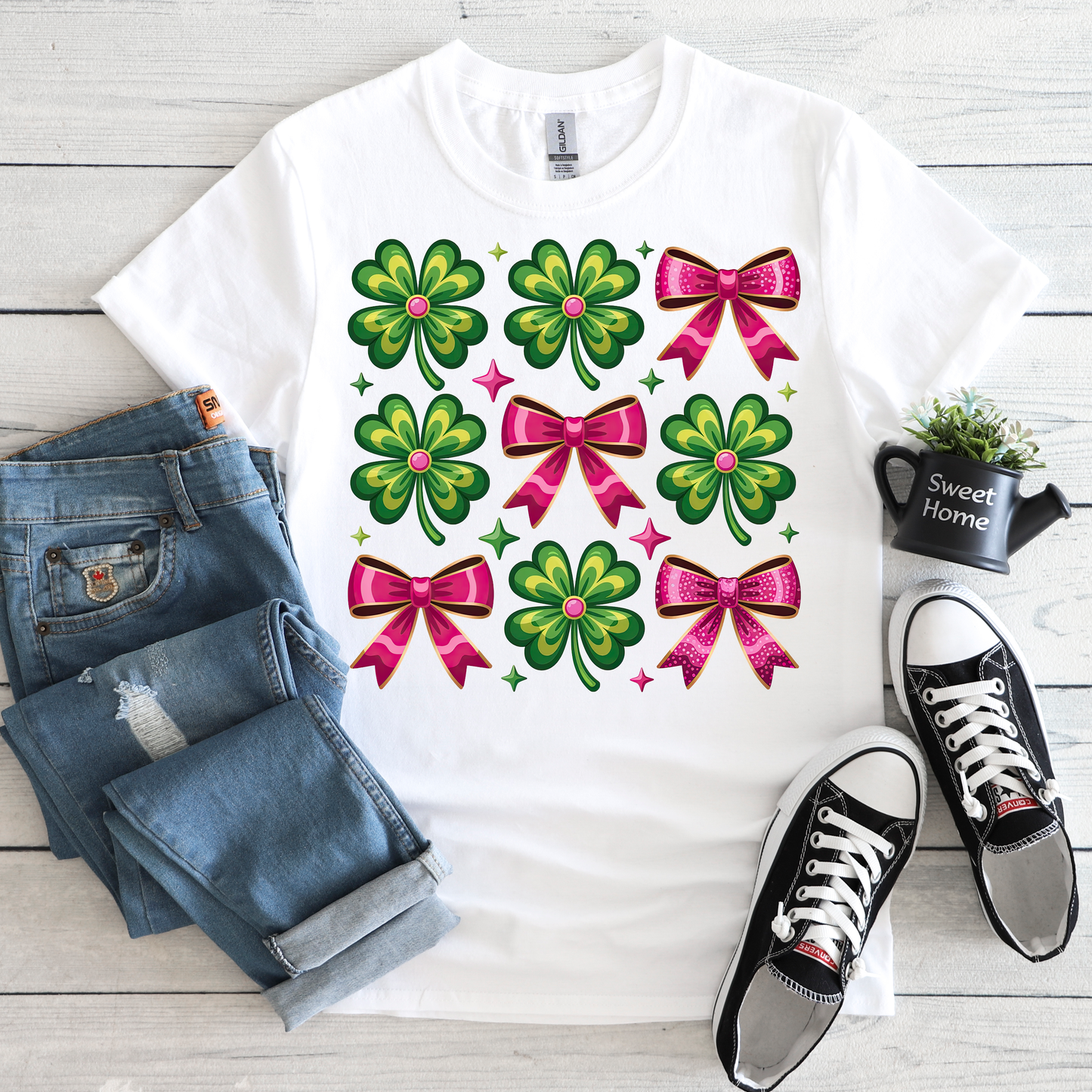 Clovers and Bows
