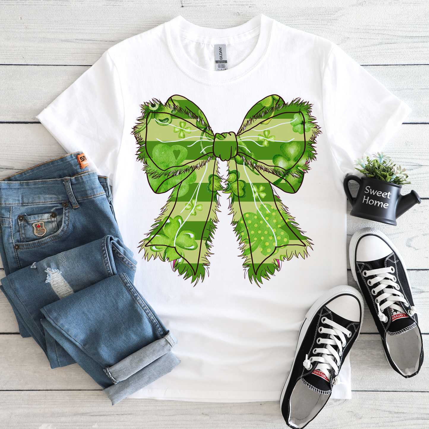 Green Clover Bow